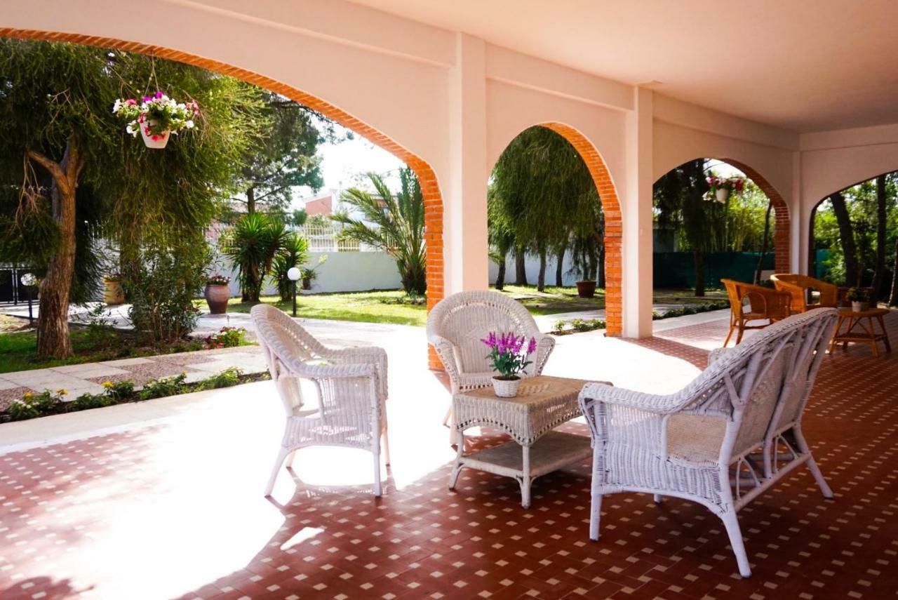 Villa Aurelia - Seafront Apartment With Terrace Quartu SantʼElena Extérieur photo